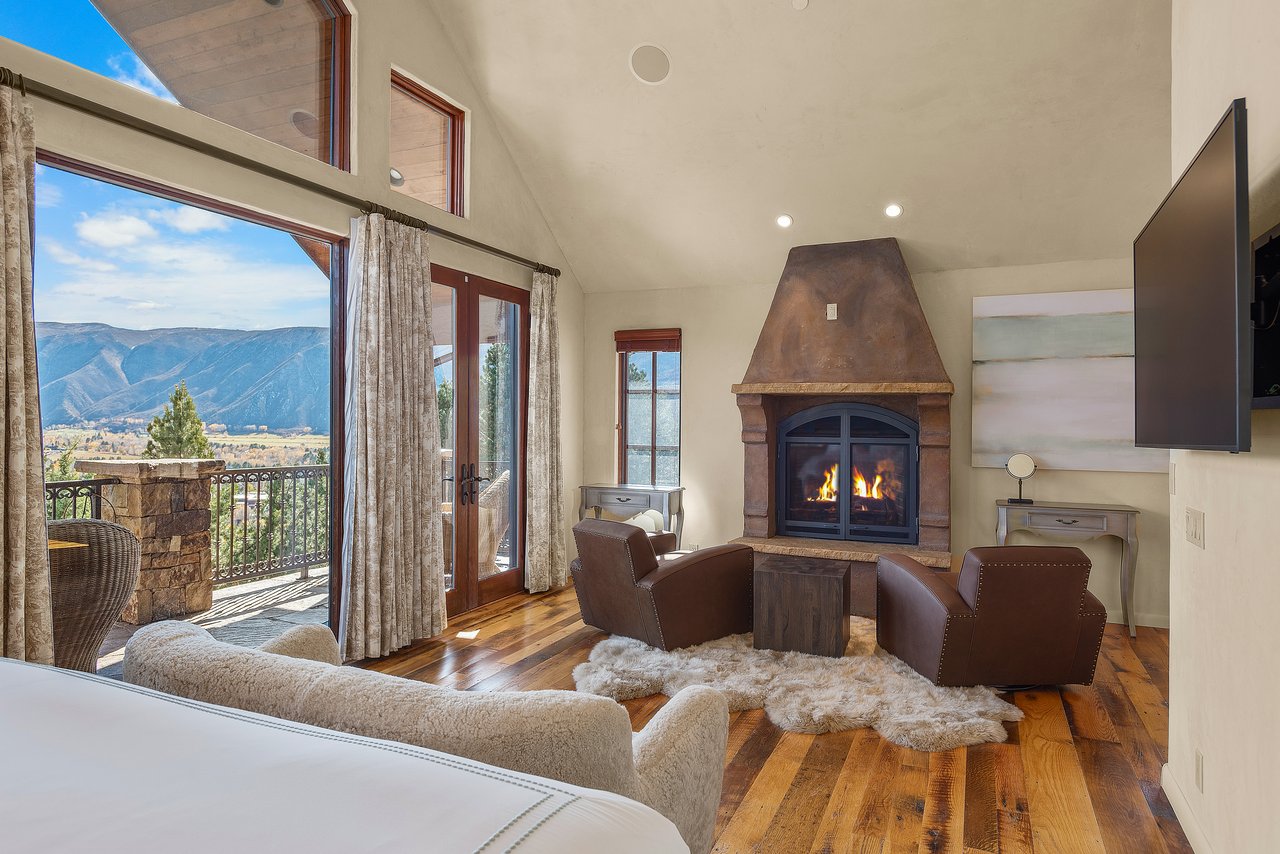 Tuscany-Inspired Estate with Panoramic Mt. Sopris Views