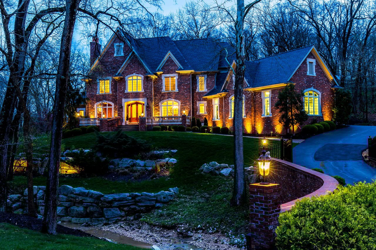 1105 Shepard Oaks Drive