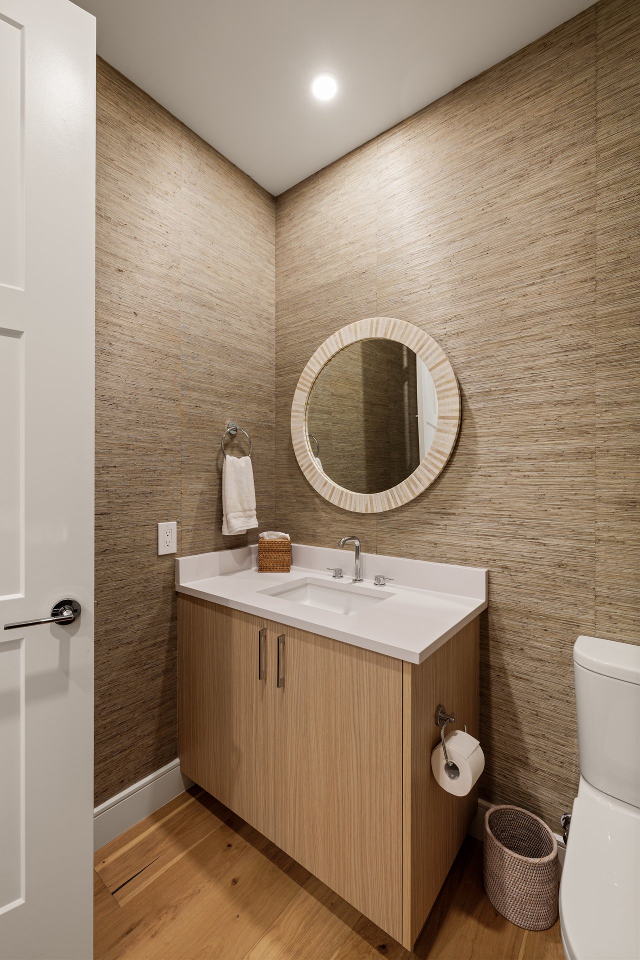 2425 Peachtree Road NE Unit 1406
