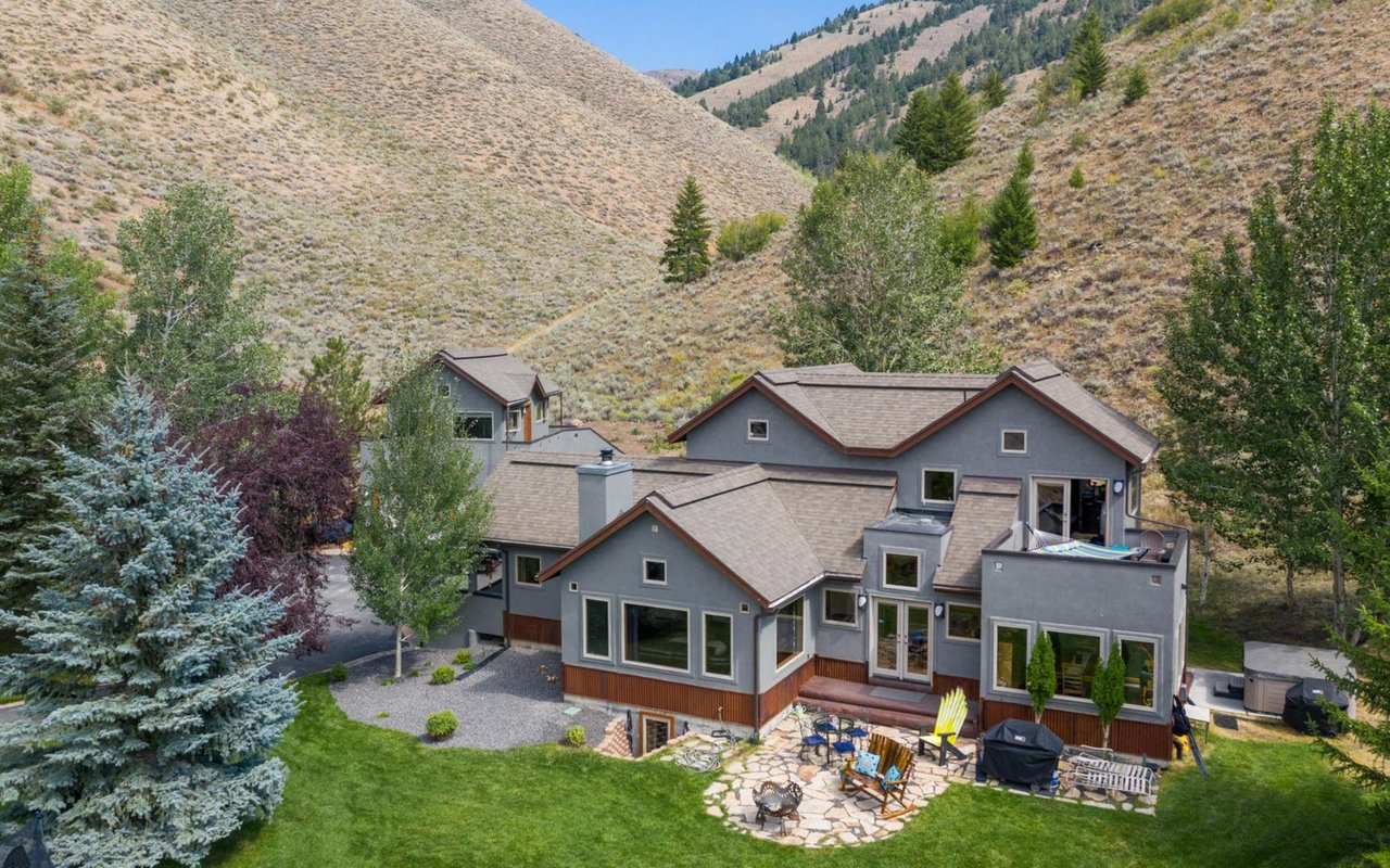 Just Sold and Represented a Repeat Buyer on This Indian Creek Gem