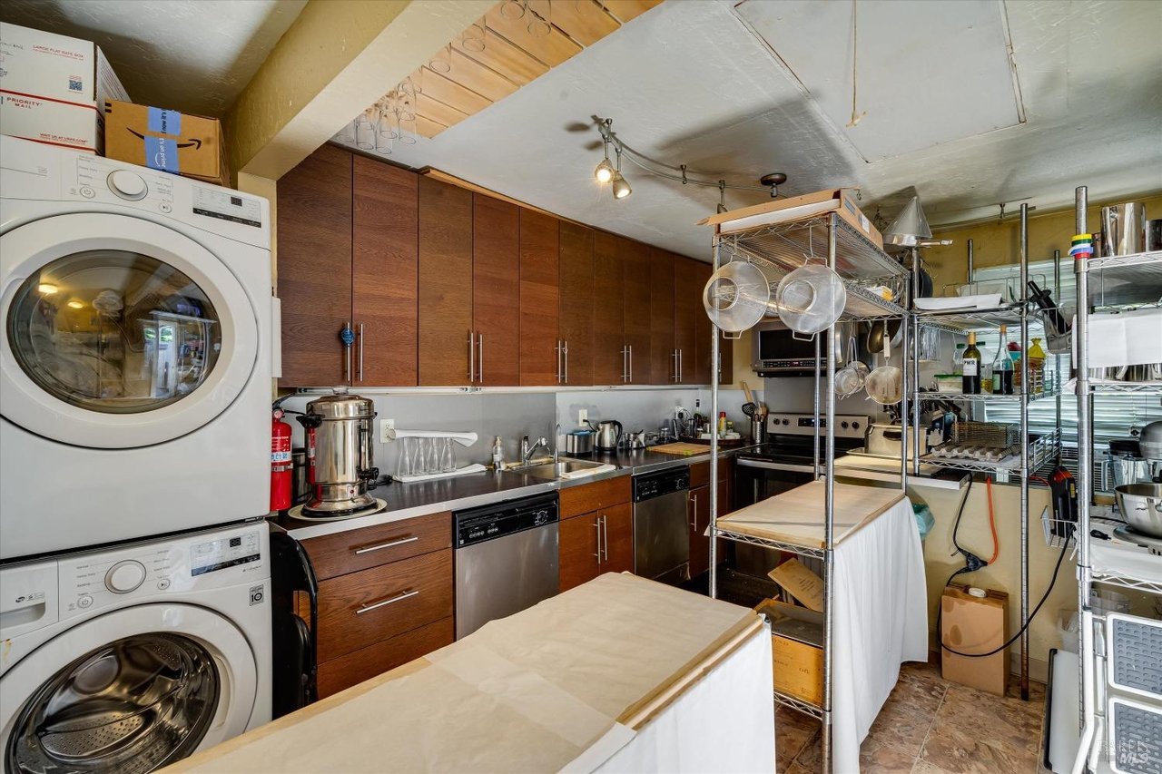 1139 Lincoln Ave, Calistoga