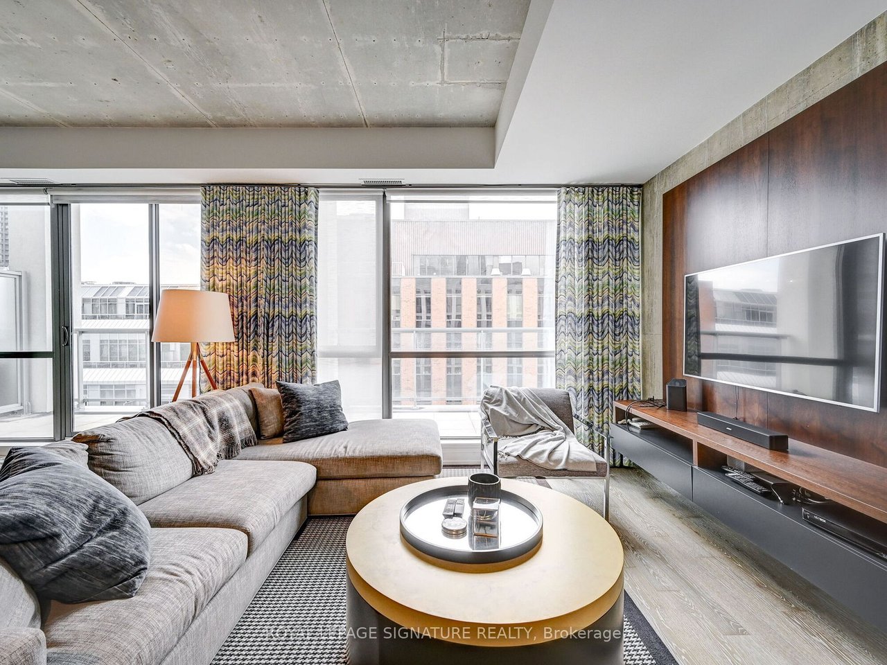 PRIME DOWNTOWN PENTHOUSE