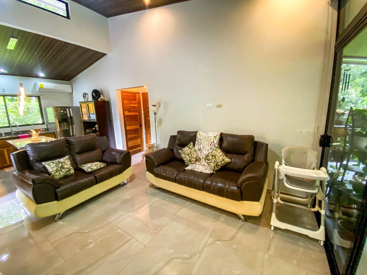 3-Bed Home on Calle Principal Ojochal with River & Jungle