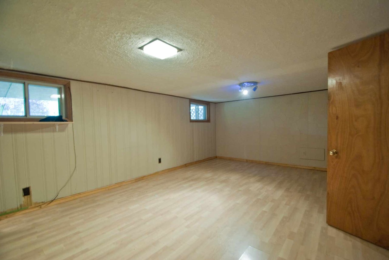45 Fallingbrook Rd