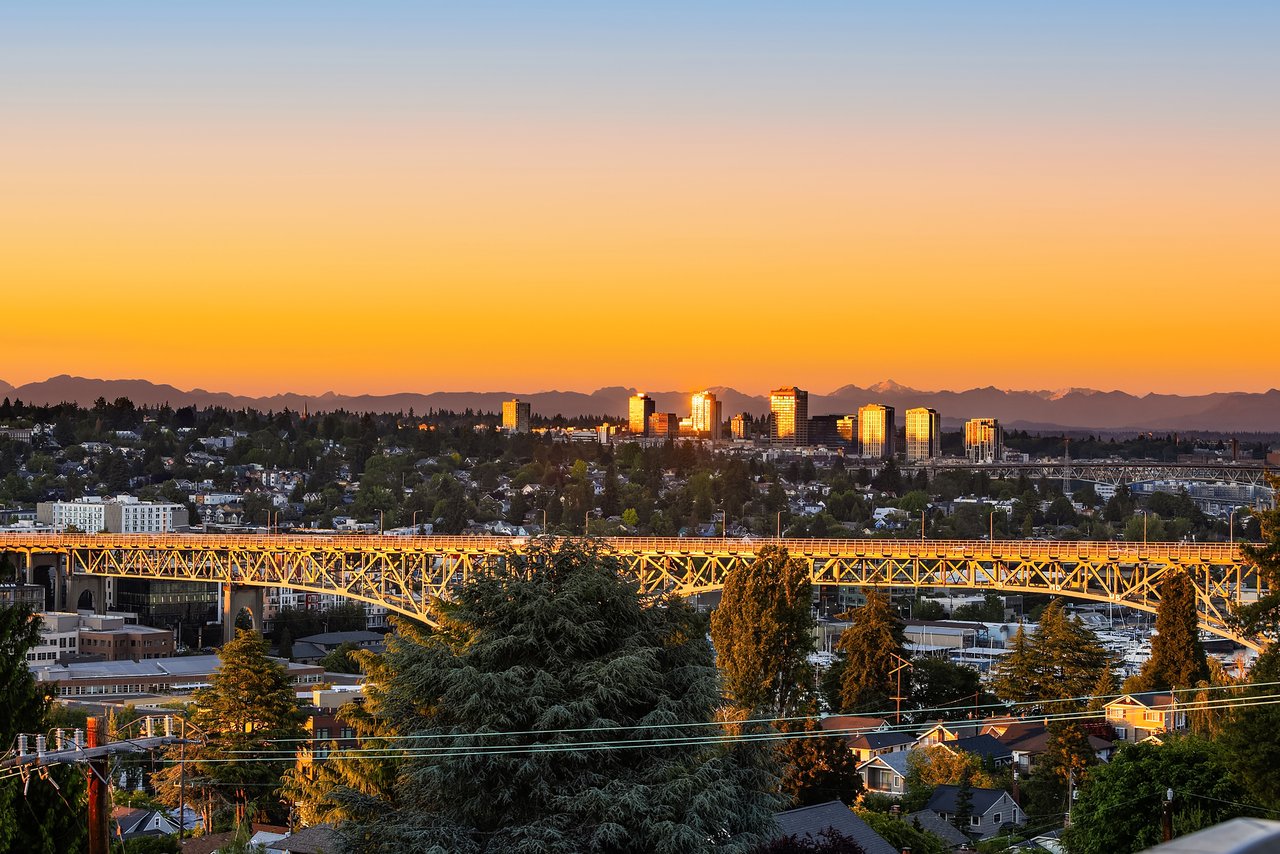 Elevated Contemporary Living on Queen Anne