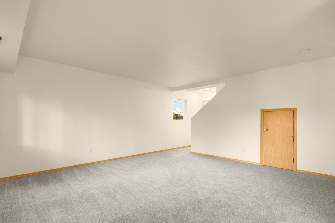 7510 193rd Avenue E Unit: 1&2