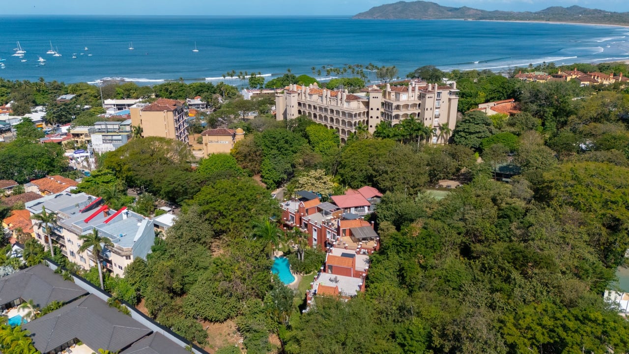 Balcones del Pacífico #10 | Charming 2-Bedroom Condo Just Steps from Tamarindo Beach