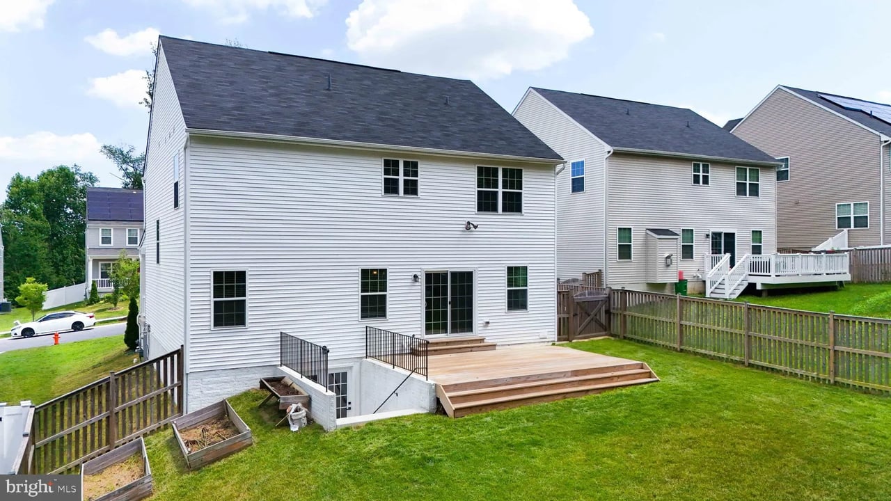 6015 Charles Henry Pl