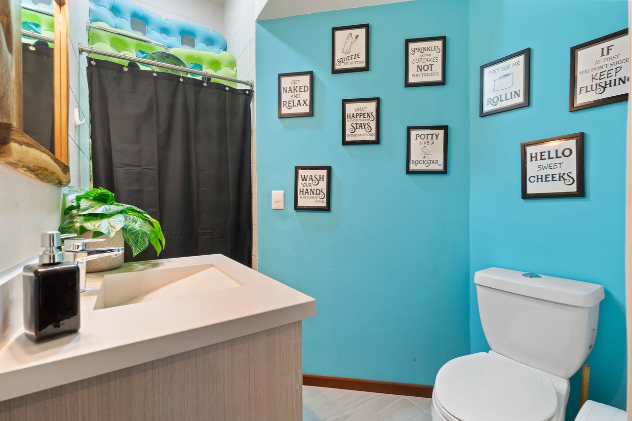 Casa Gigi | Beautiful 2BR + Flex Room Condo, Steps from Beach & Nature