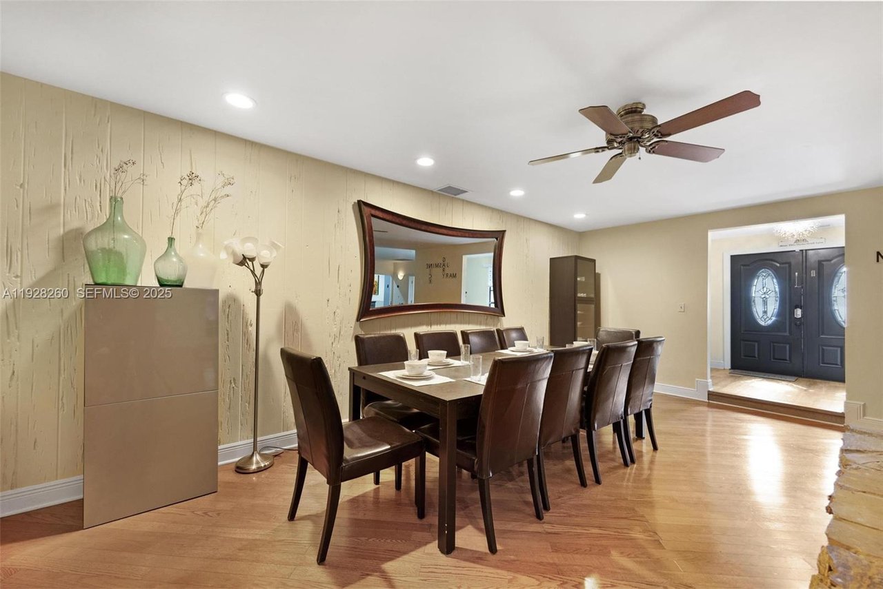 homestead-home-for-sale-dining