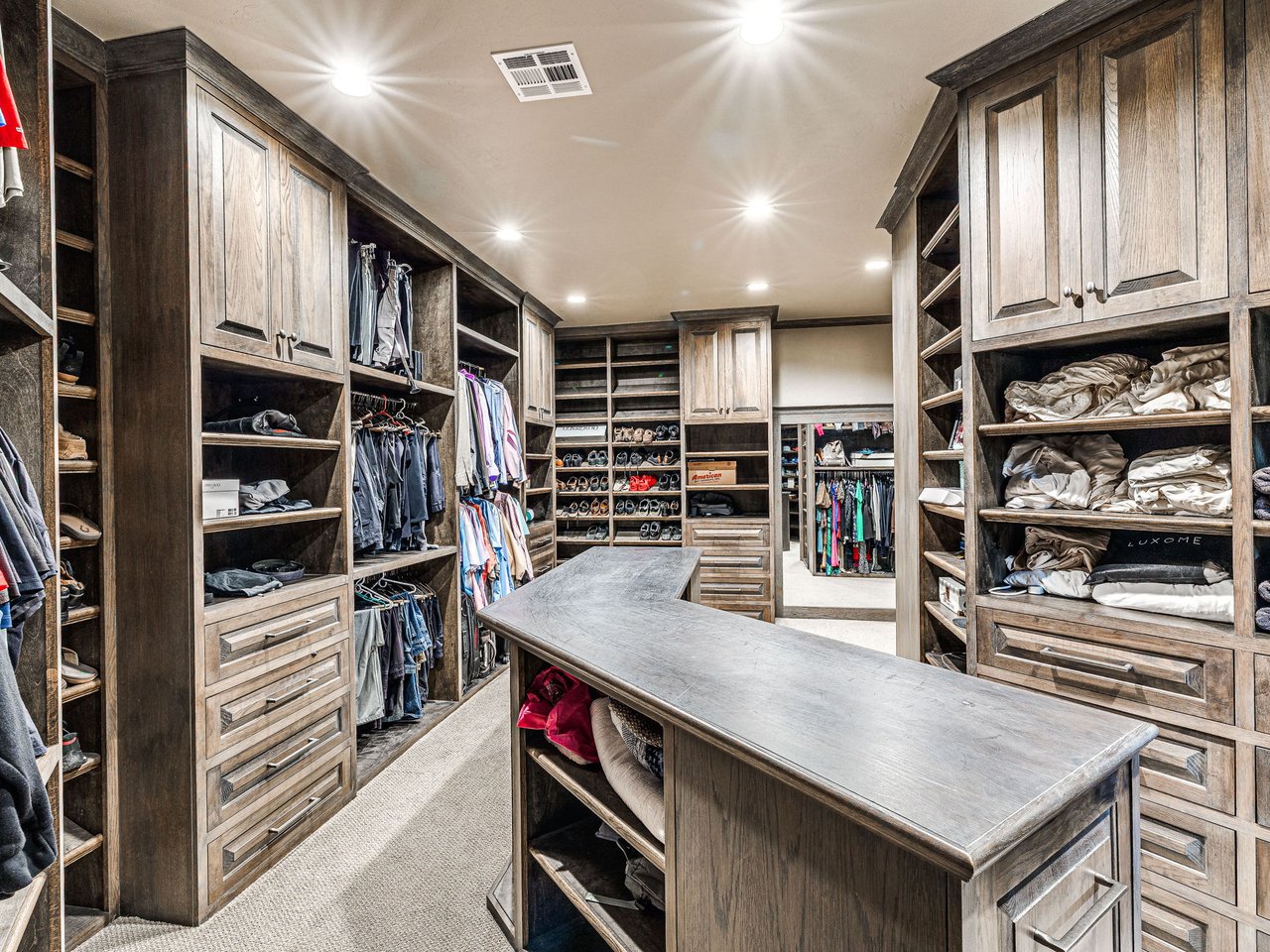 Listing of the Week A 65-Acre Luxury Resort Estate in the Heart of Oklahoma - Wyatt Poindexter - The Agency