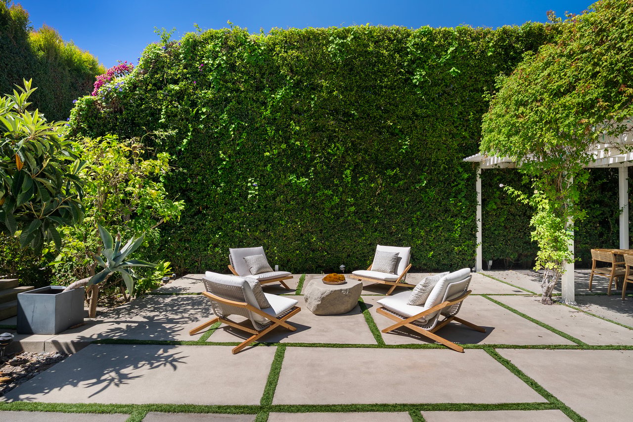 521 Loring Ave, Holmby Hills