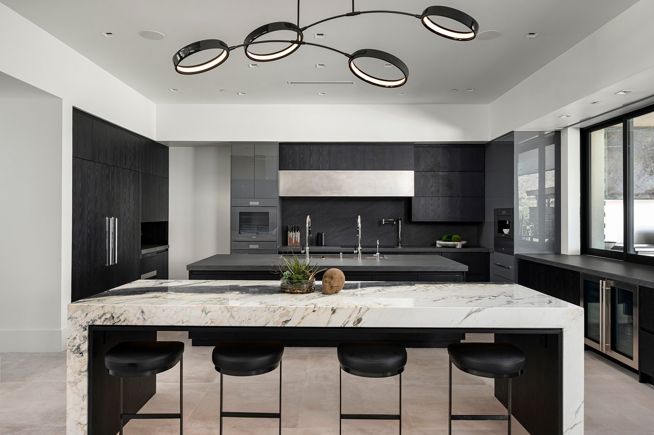 10784 E PINNACLE PEAK Road