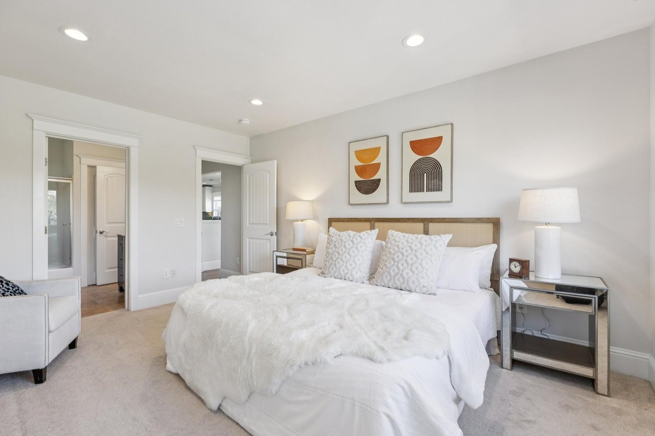 Piedmont Perch: Where Style Meets the Sky