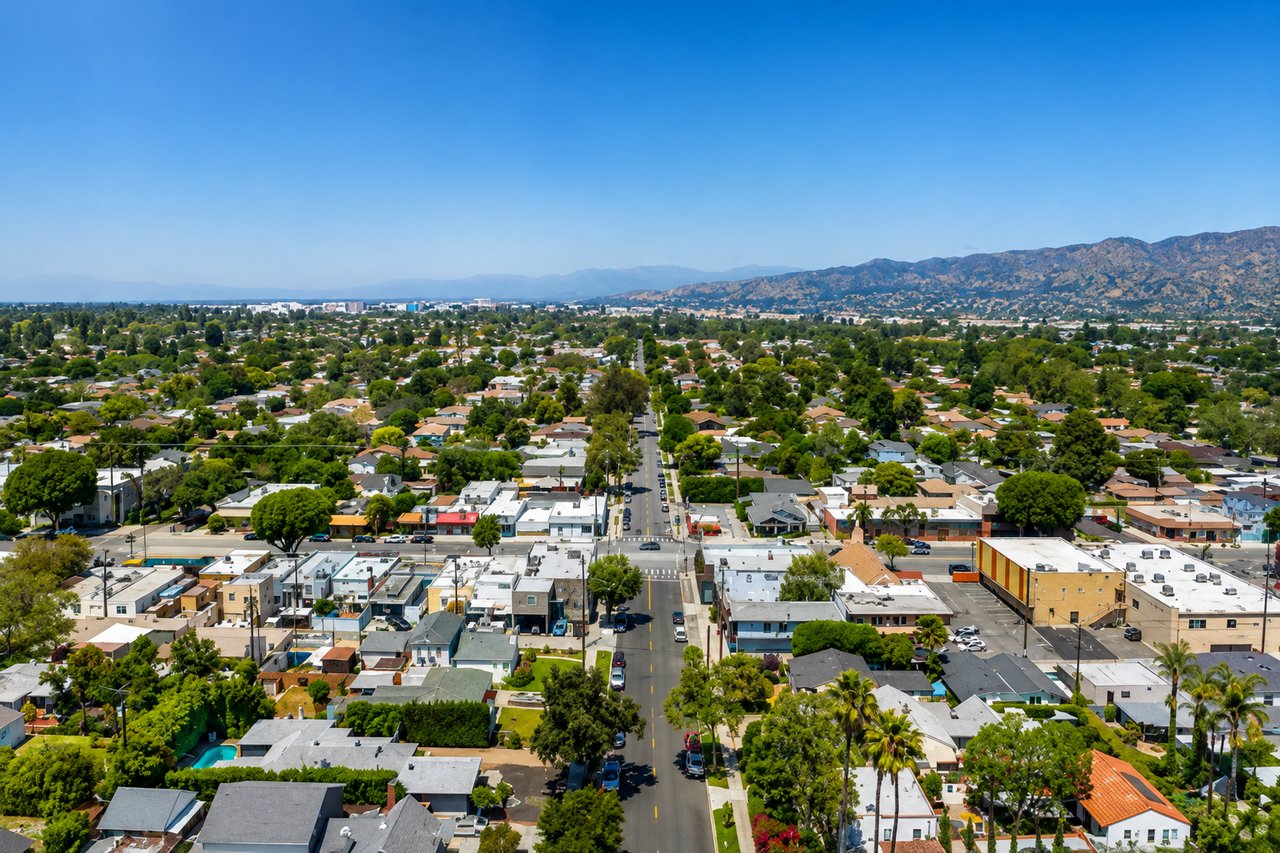 Magnolia Park Is Moving Faster Than Burbank. What Buyers Should Know Right Now