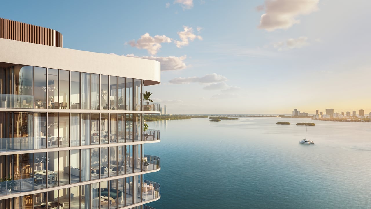 Solana Bay exterior ocean view balcony
