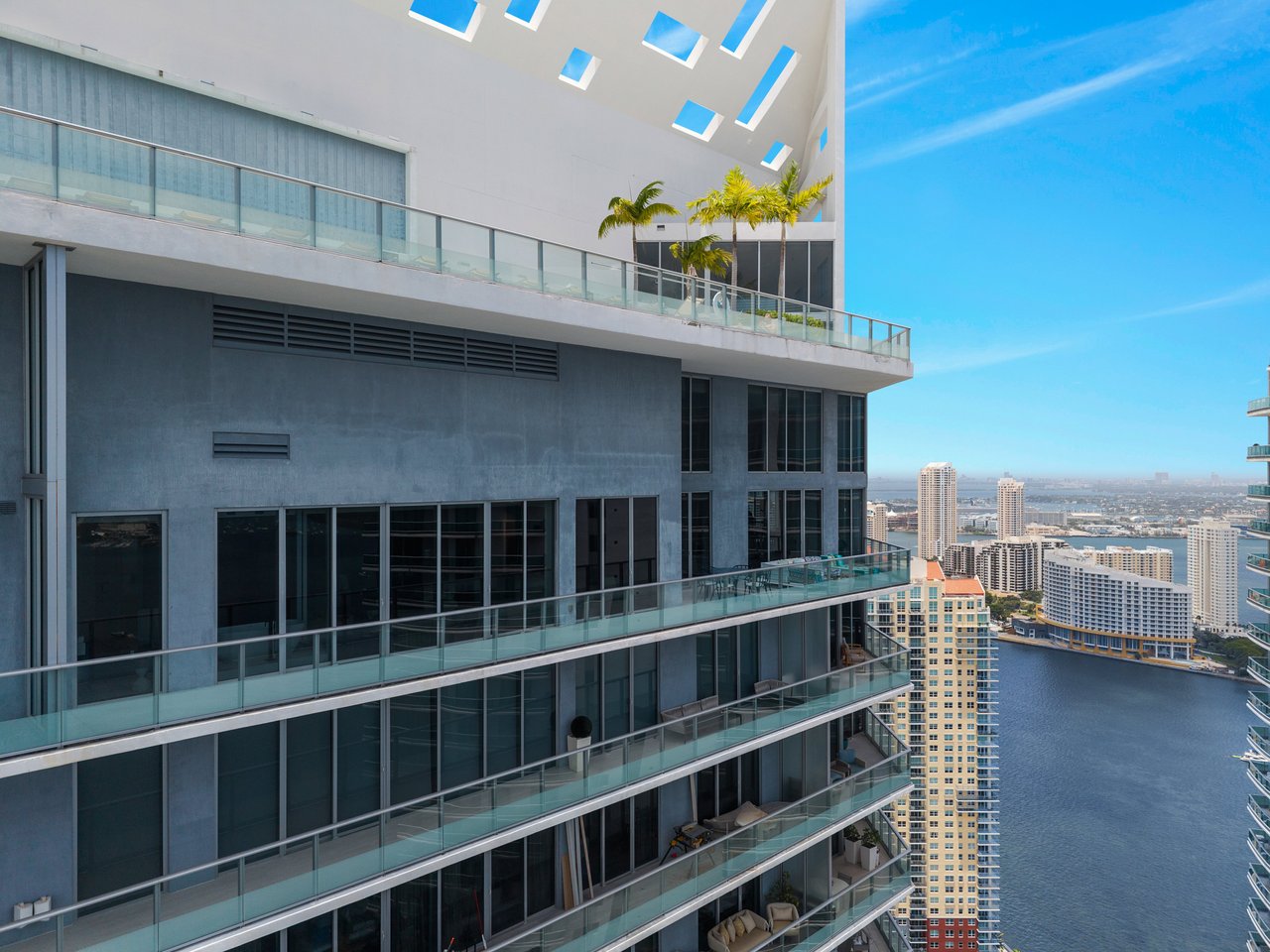 Brickell House Penthouse 4401