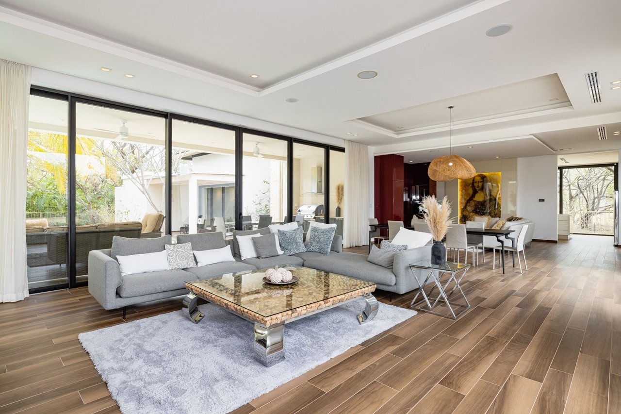 Reserva de Golf 49 – Elegance in Every Corner Hacienda Pinilla