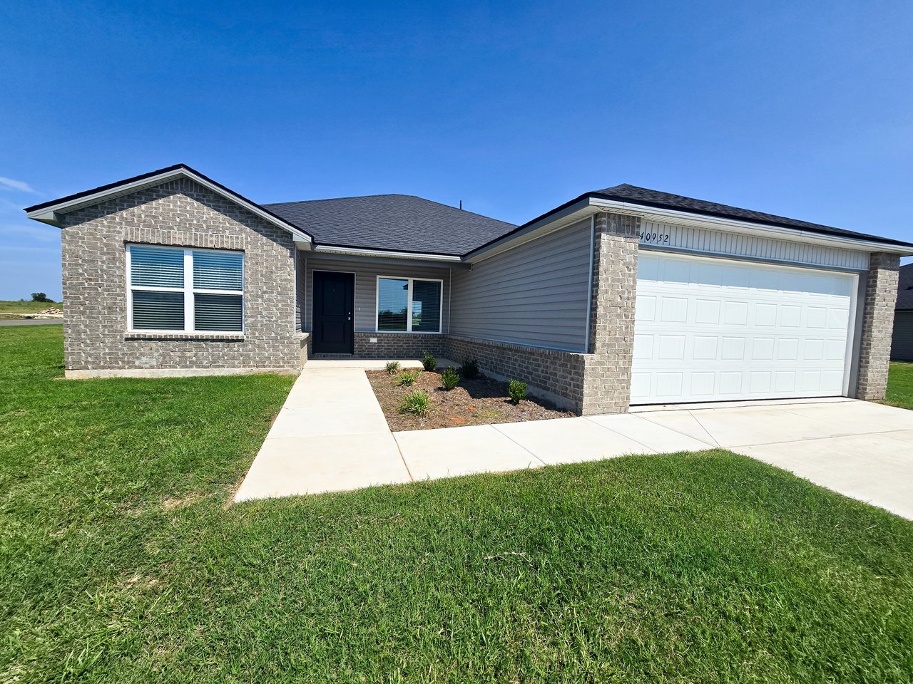 40952 Shawnee Meadows Drive
