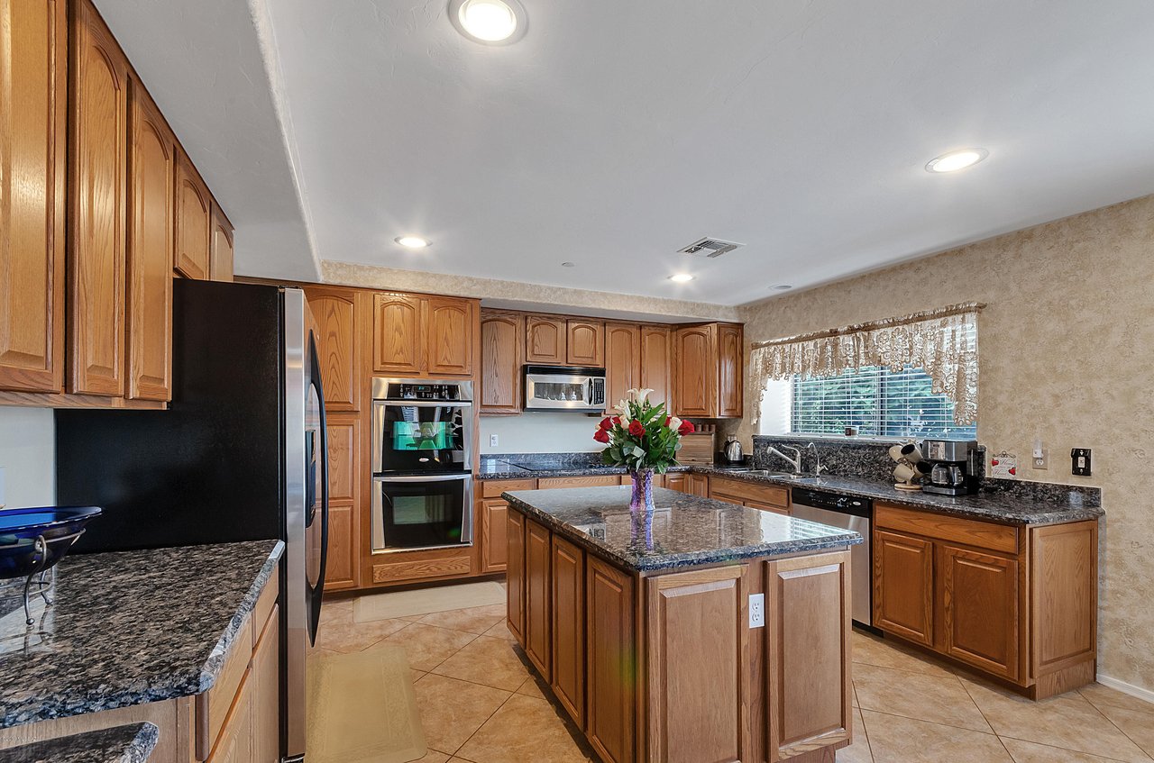 39268 Mountain Shadow Dr
