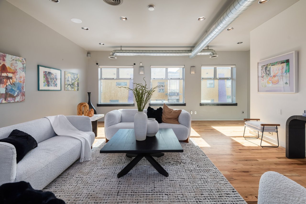 919 Santa Fe Drive