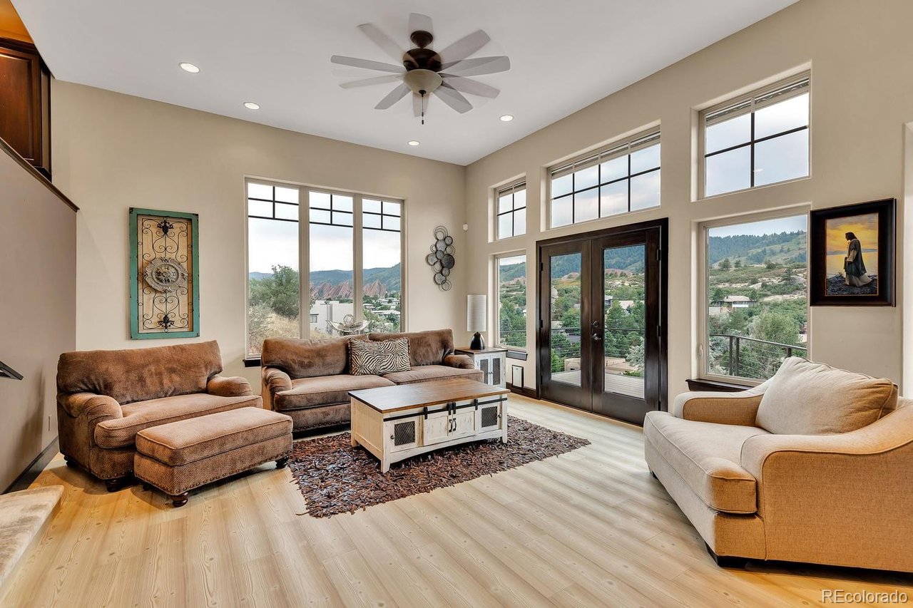 6658 Old Ranch Trl