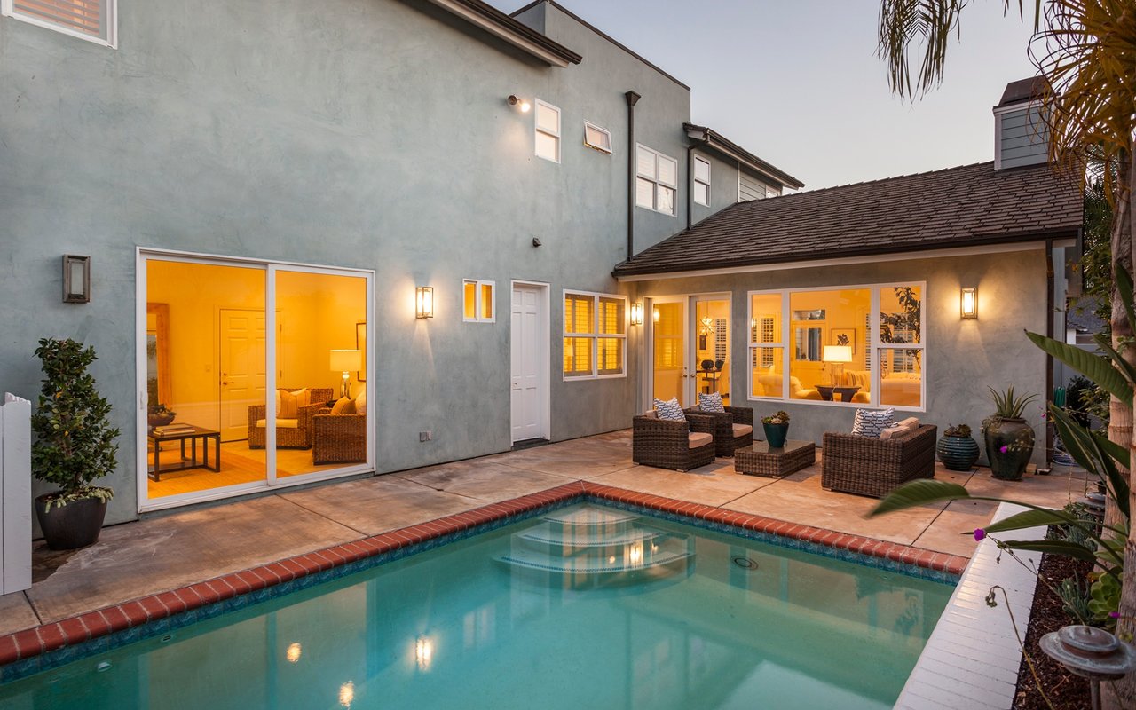 426 Belvue Ln