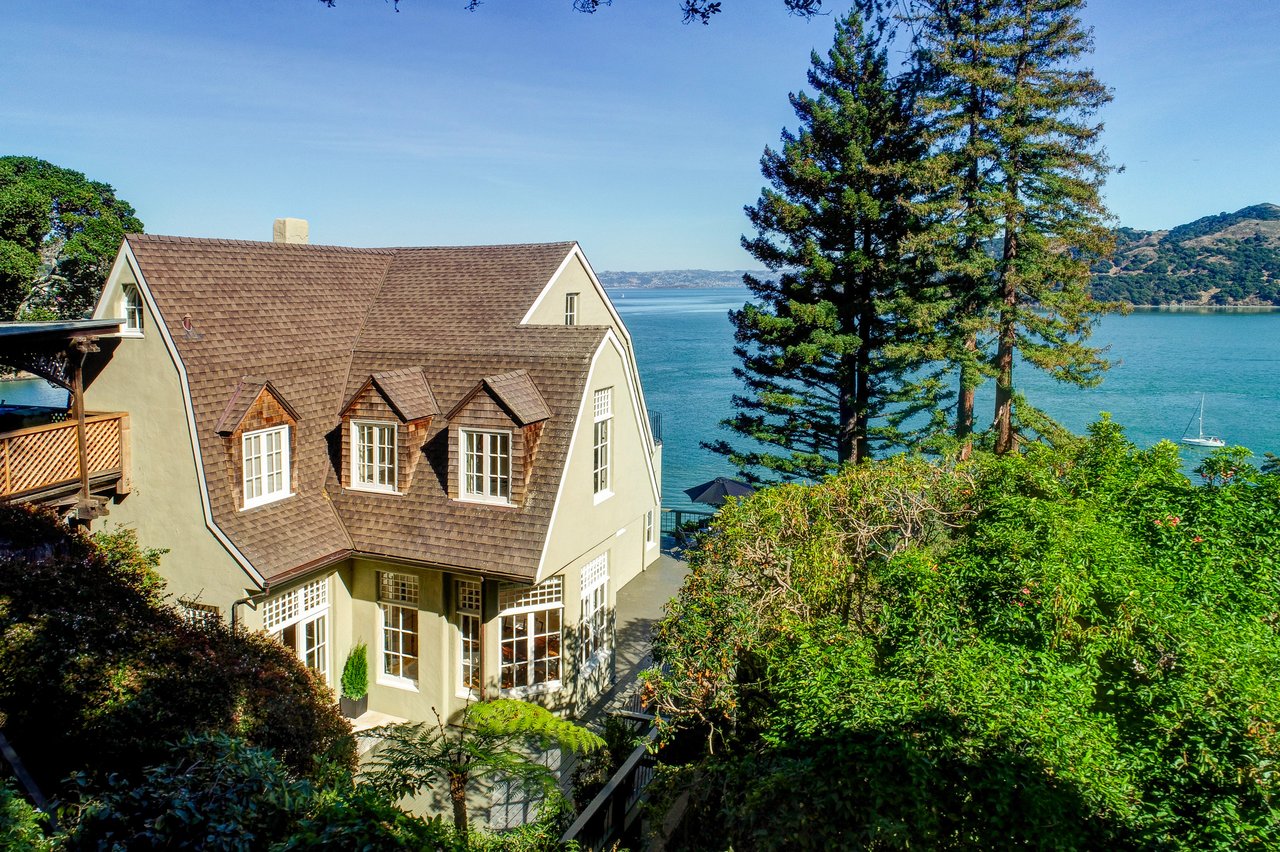 Charming Belvedere View Residence 