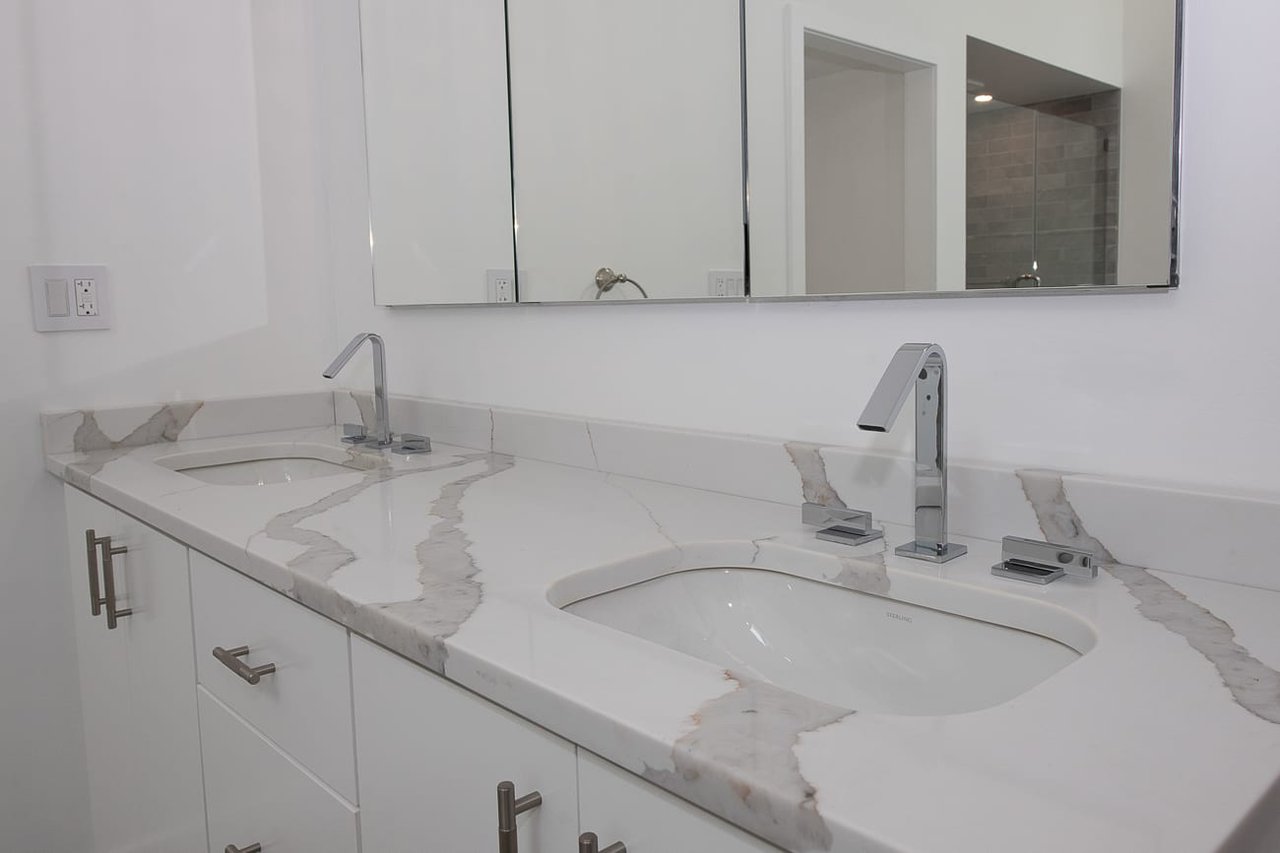 Bryn Mawr Custom Contemporary