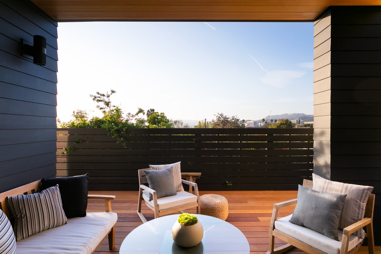 Bespoke Home in Silver Lake by Rob Diaz Design