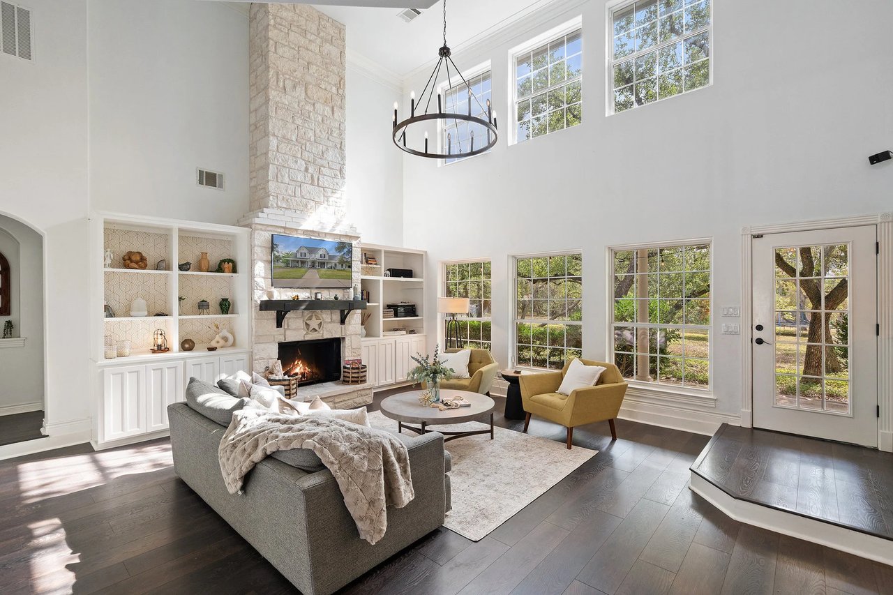 105 Roanoak Dr