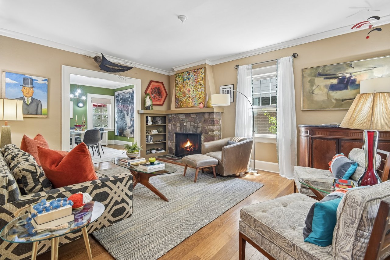 2 Kendall Avenue
