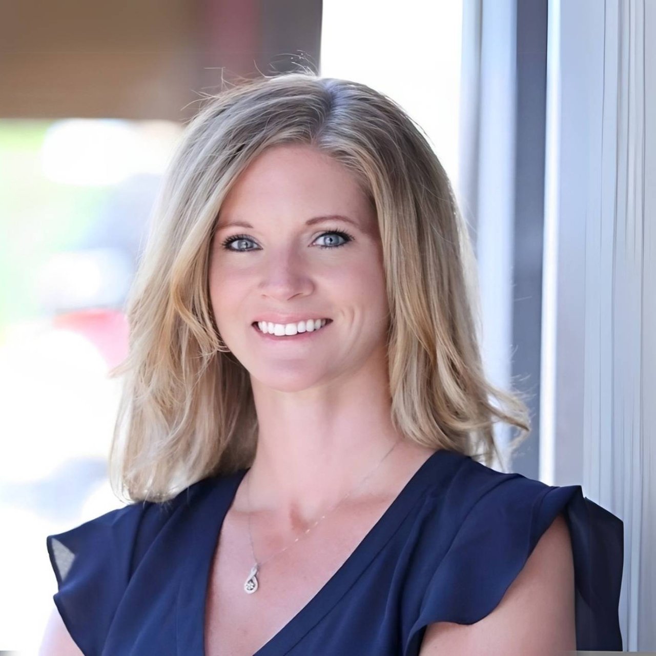 Mindy Rampa Morris, IL Real Estate Agent Headshot