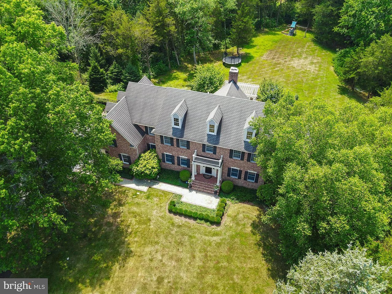 6 Rustic Dr