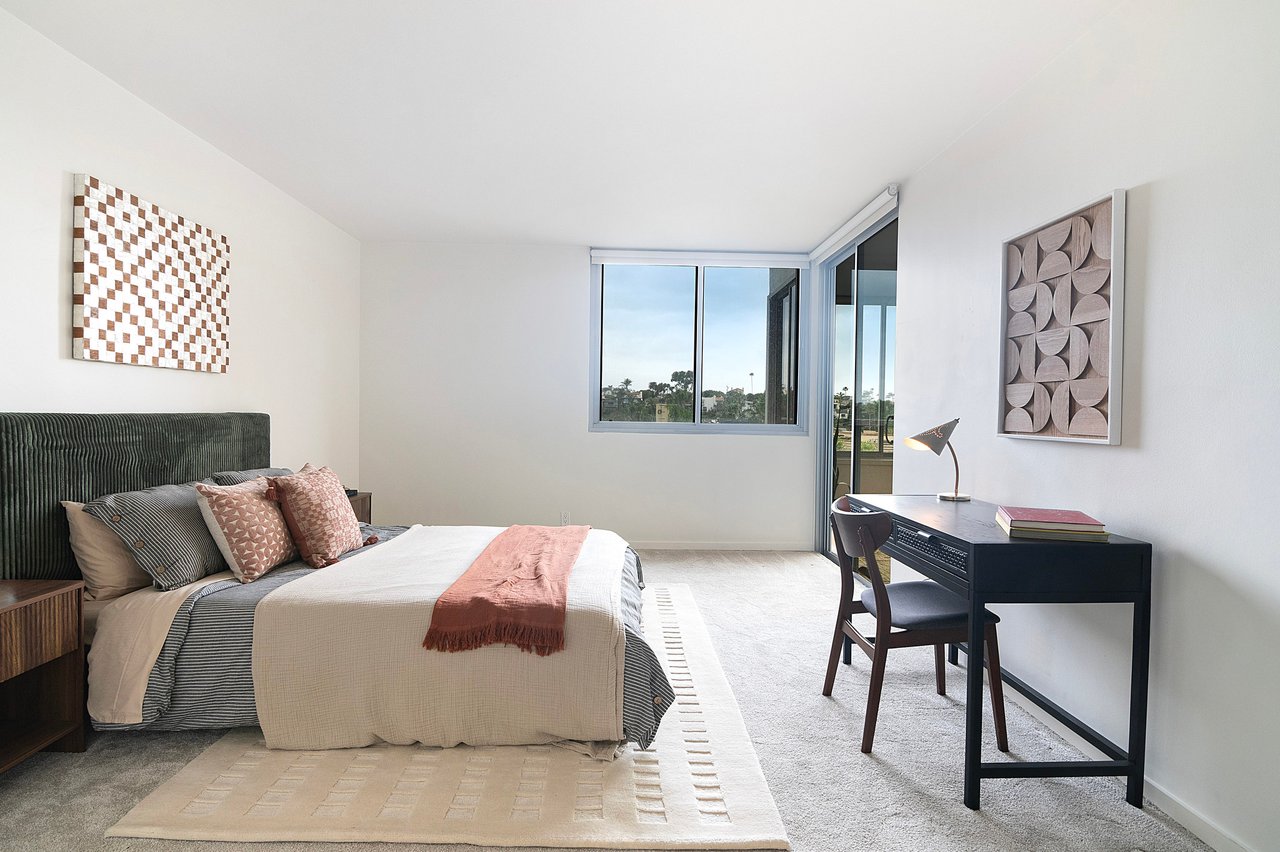 8701 Delgany Ave, #208