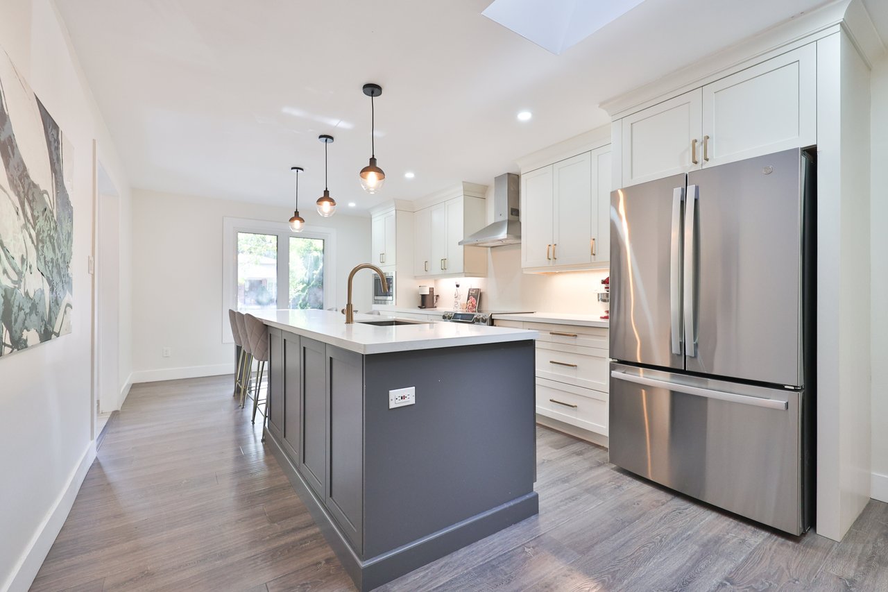 1131 Carol Street, Burlington