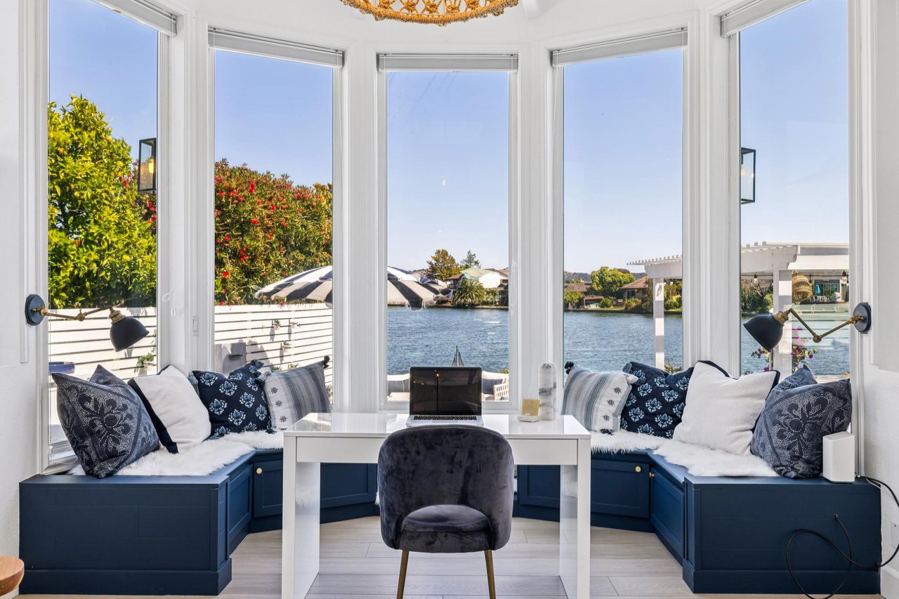 427 Riviera Circle