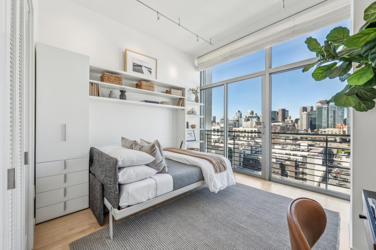 Stunning Corner Penthouse at The Brannan