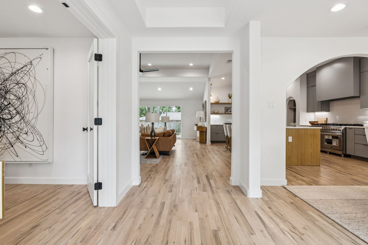 Available now  | 4216 Rickover 