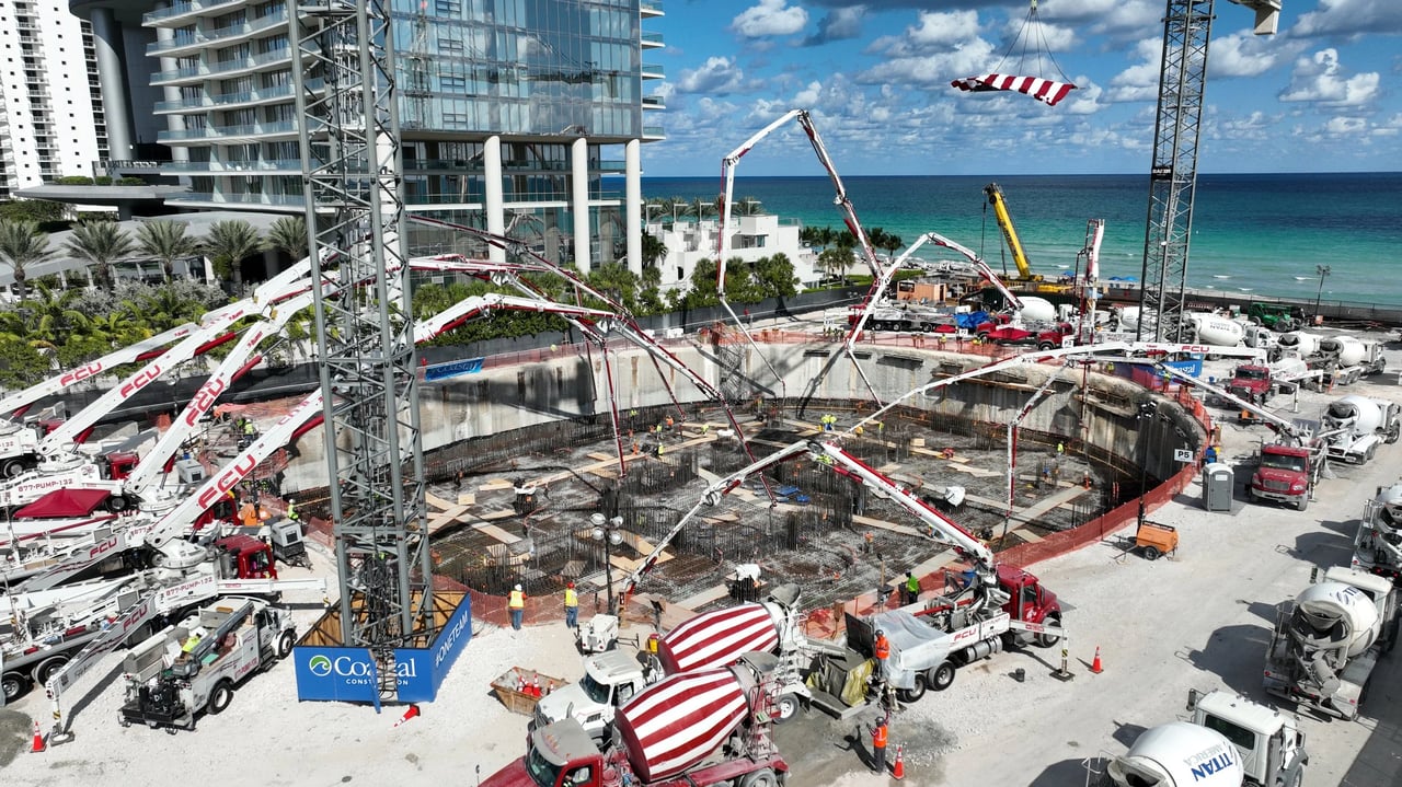November 2025 |  Bentley Residences Miami Completes the Largest Residential Concrete Pour in Florida’s History