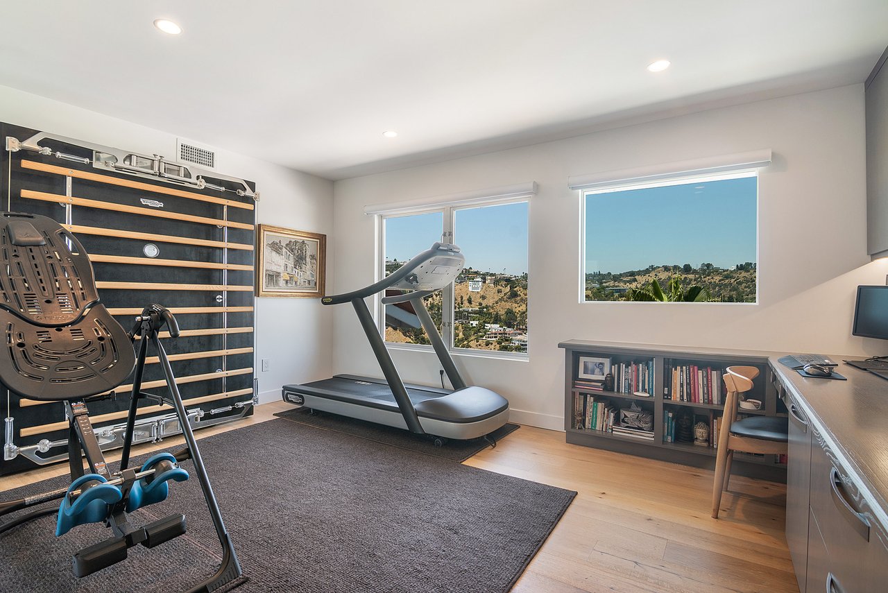 1904 N. Crescent Heights Blvd.