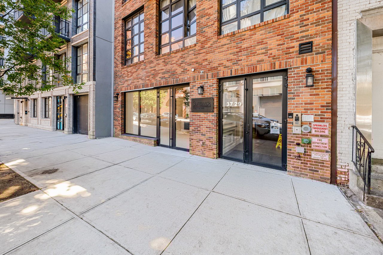 Sunswick Commercial condo 