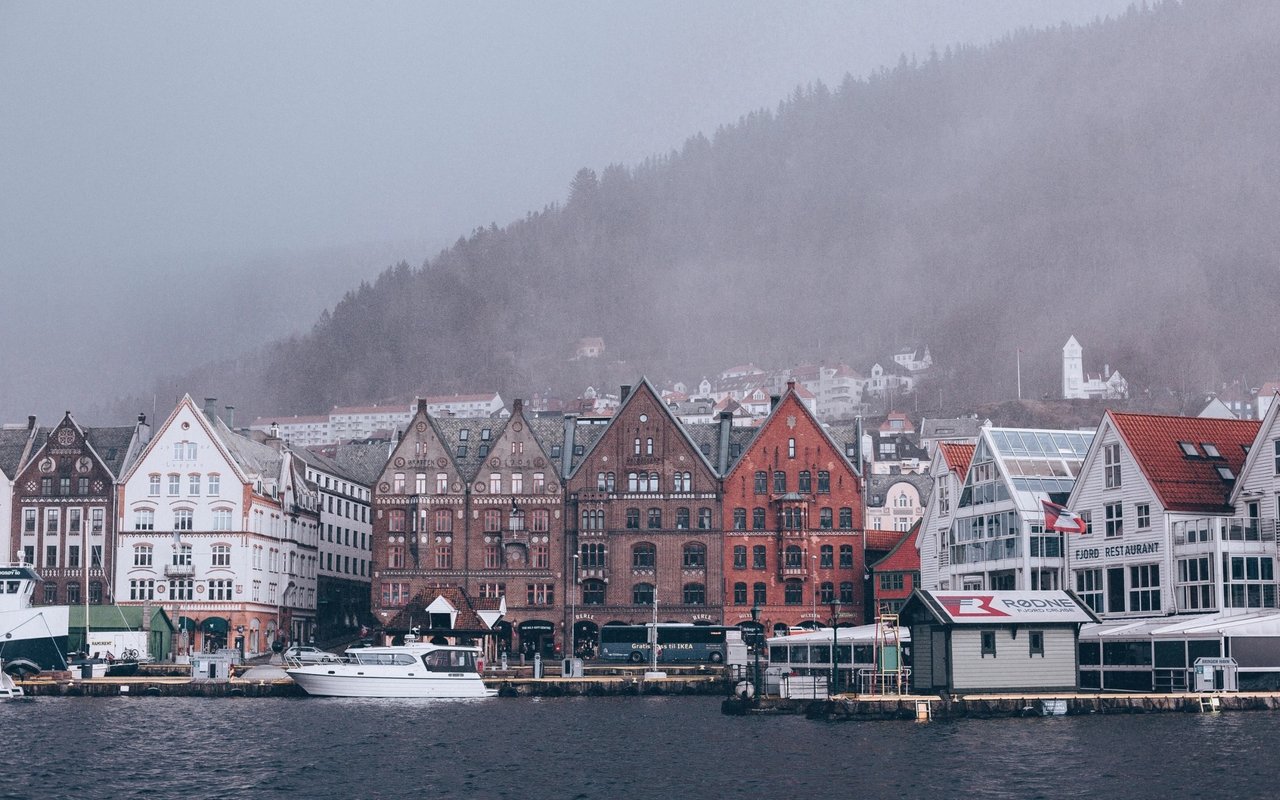 Linda & Carrie’s Scandinavian Raspberry Ribbon Cookies