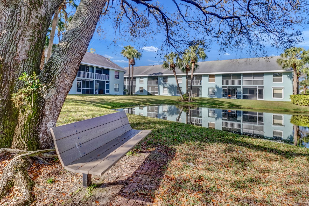 113 Wading Bird CIR # 105 Unit: W-105