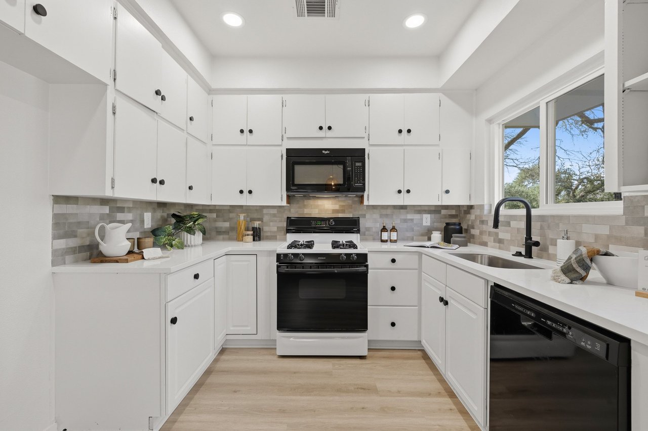 3607 Brownwood Dr | Mid-Century Modern Westover Hills