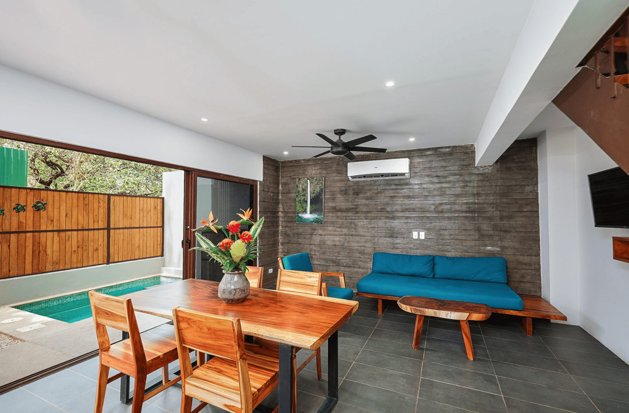 Green Turtle Townhomes - Tamarindo Investment Complex