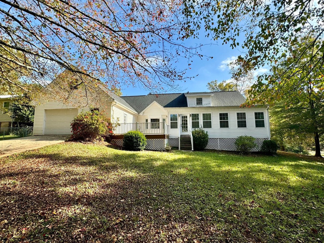 SOLD- A Charming Home at 300 Tanner Road, Taylors, SC