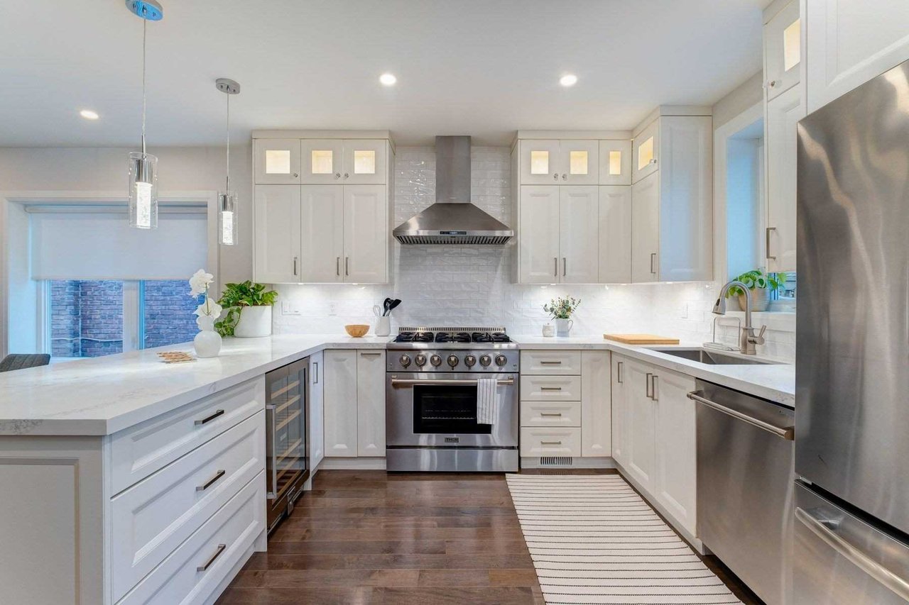 85 Kingsmount Park Rd