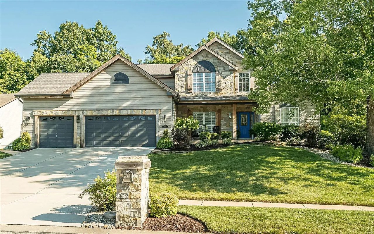 3215 Ridgetop View Dr