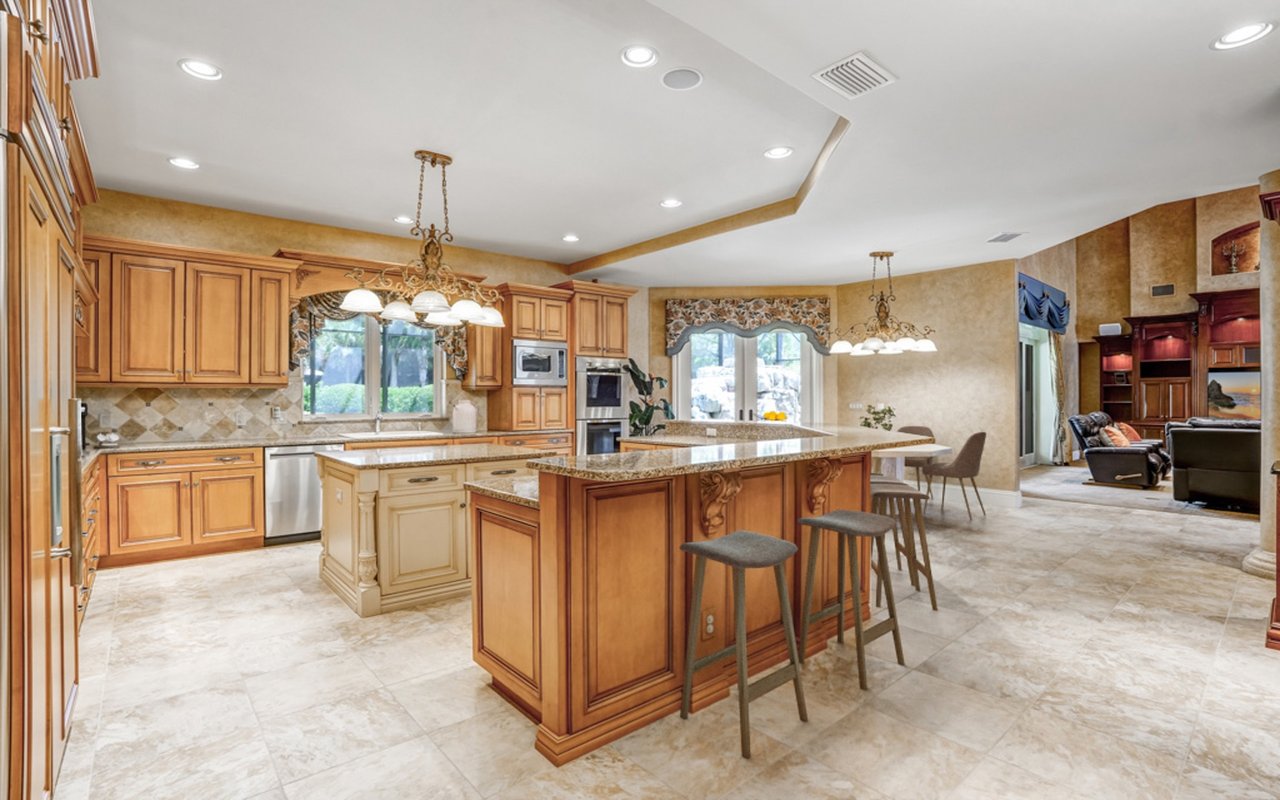 9611 Monteverdi Way